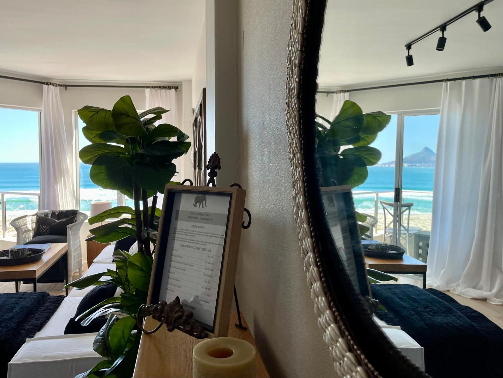 Abode Africa Apartment Bloubergstrand Exterior photo
